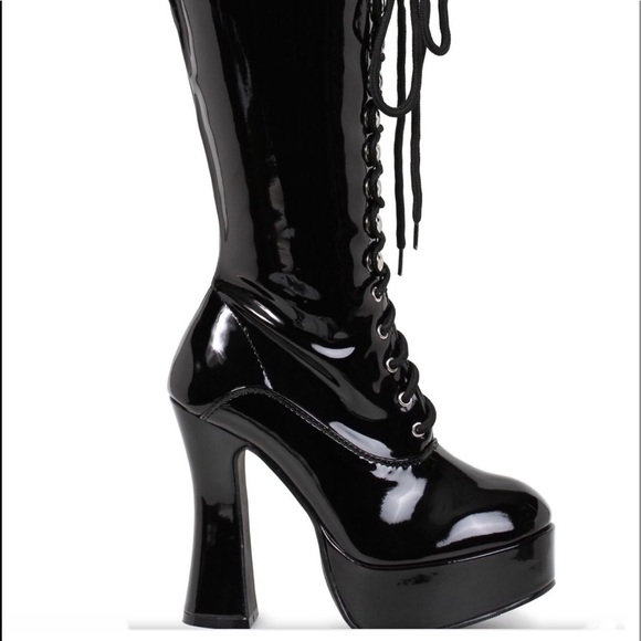NIB**BLACK KNEE HIGH PATENT LACE UP PLATFORM BOOTS - Picture 2 of 3